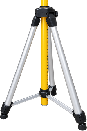 Close-up of the Grettz G-GTP tripod feet