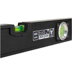 Grettz GL60 spec detail showing 600mm size, 0.1 to 0.2 degree accuracy rating, UV-protected display and shockproof end caps